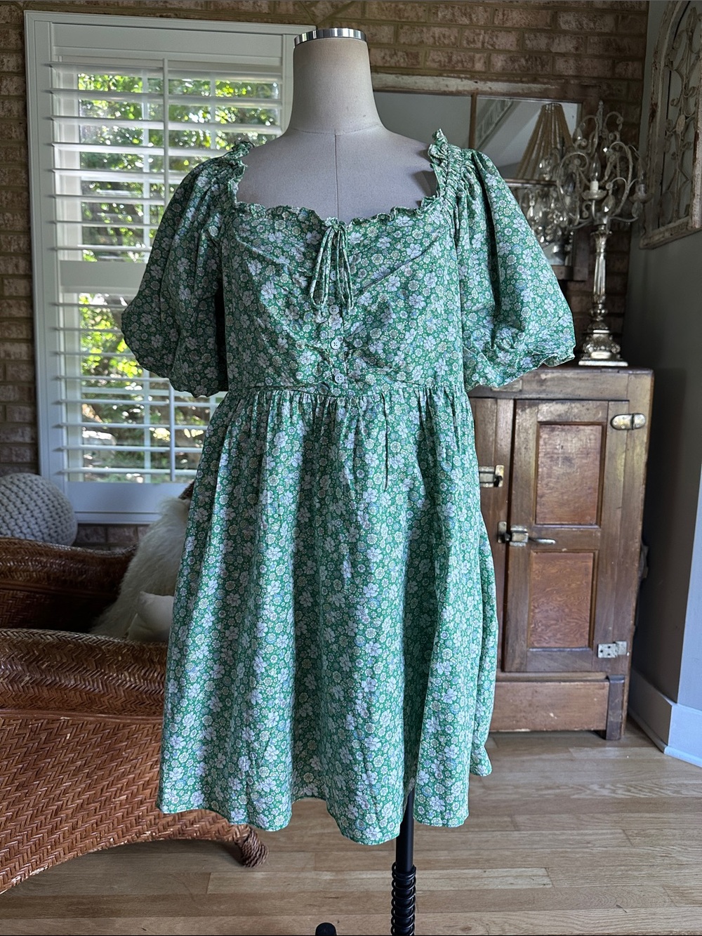 HYACYNTH HOUSE GREEN & WHITE DRESS LARGE
